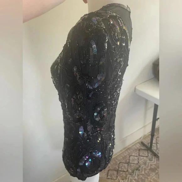 VTG 80’s Laurence Kazar Black Silk Rainbow Iridescent Sequin Rose Mesh Top M 176 - Picture 14 of 15